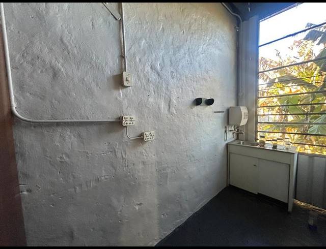 INDUSTRIAL FOR SALE IN ALBERTON NORTH